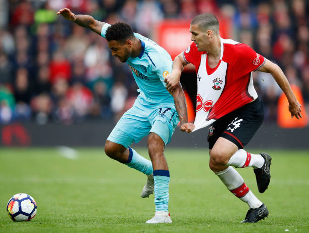 他们更是打 他们更是打