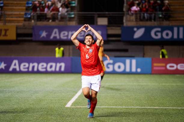 上演精彩扑 上演精彩扑